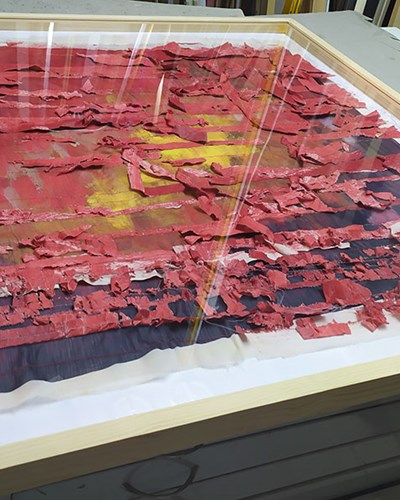 מסגור מיוחד -N* 3152של עיצוב טקסטיל של תמר ברניצקי